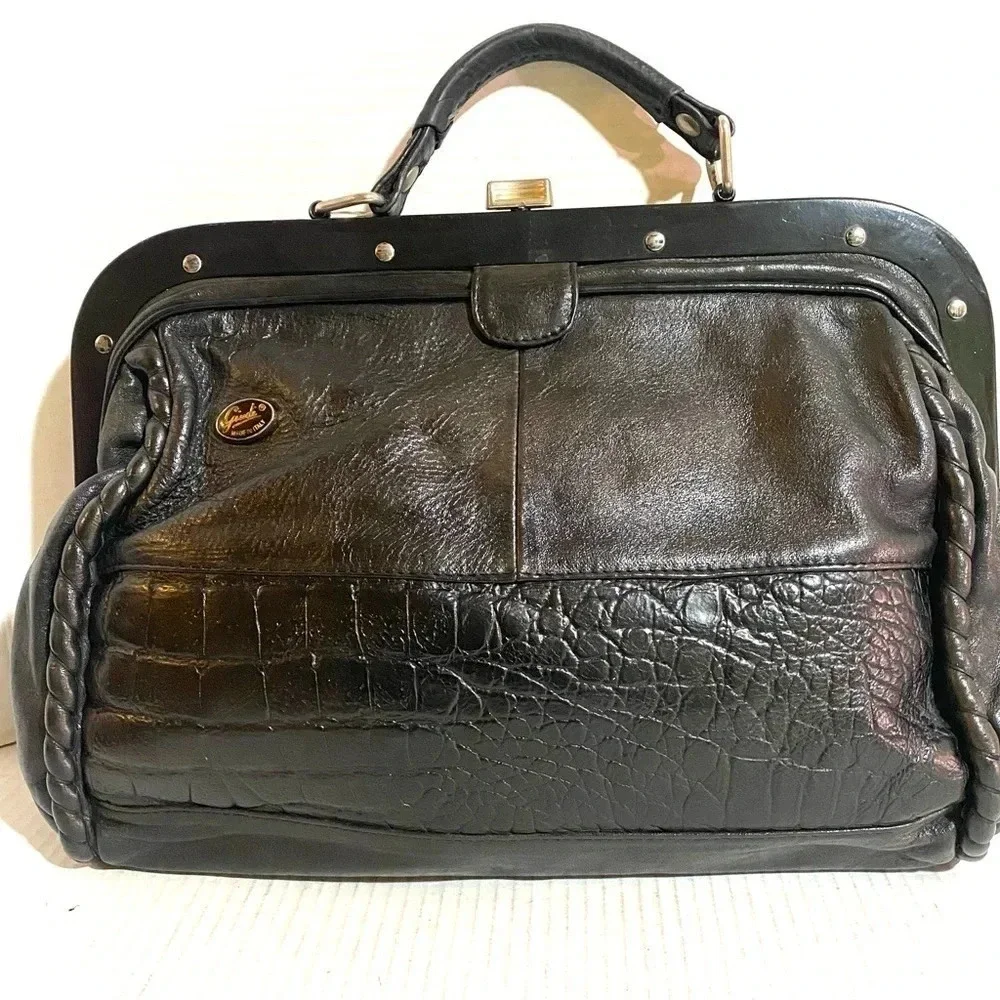 giudi vintage black